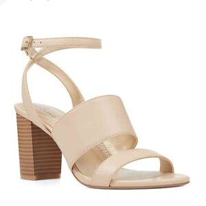 Bandolino Anchor Cream Block Heel Sandals Size 7